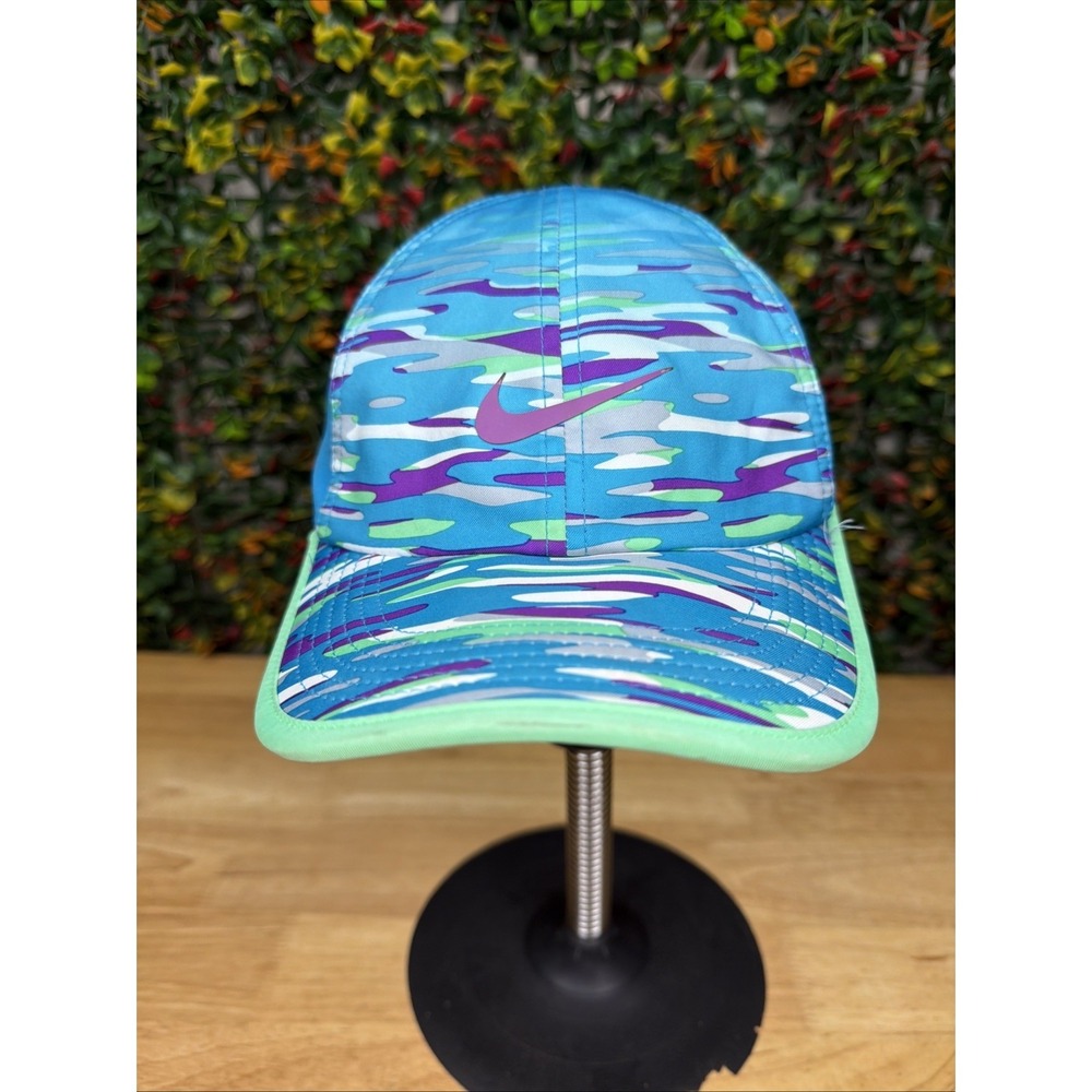 Nike Featherlight Dry Fit Hat Running Gym Tennis Cap Adjustable Blue Green Women